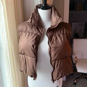 Brown Puffer Vest 🤎